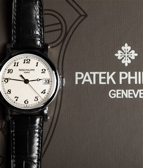 Practical Elegance: Patek Philippe 5153G